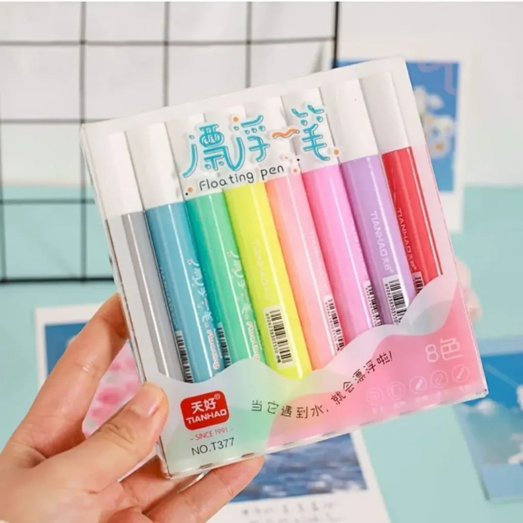 8 pcs Magical Water Pen, Magical Floating Ink Pen, Erasing Whiteboard Marker, A Watercolor Pen That Can Float in The Water, Painting Pens Kit Set for Kids,Plastic
