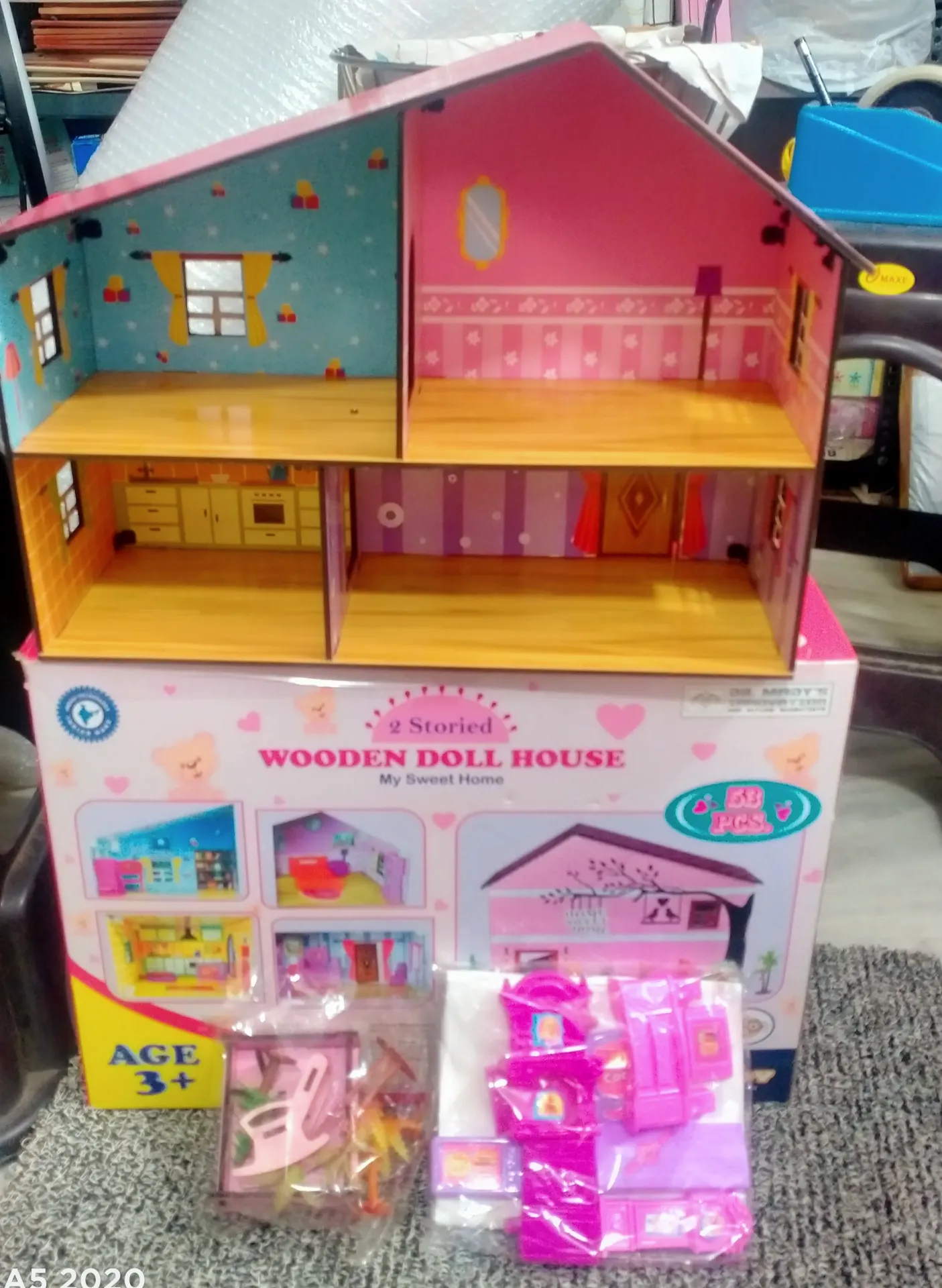 [toys  games - wooden toys-64029] Wooden Toy House Gift Kit with Miniature Furniture & Paint Set - Easy Assembly Doll House for Kids, Boys Girls 3 4 5 6 7 Year – Creative Play & Learning (Dolls House)