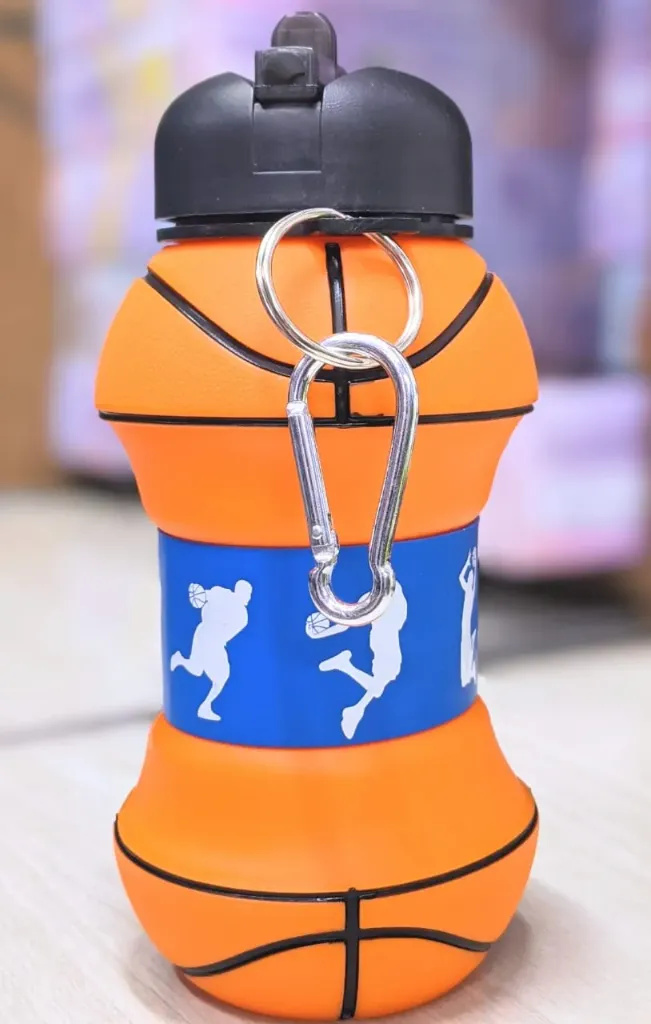 [school essentials - mugs - tumblers - bottles-64417] Football Design Silicone Collapsible Water Bottles, Portable Sports Bottle with Carabiner Clip, Leak Proof, BPA Free Sippy Straw 550 ml (Pack of 1) (FOLDING BOTTLES)