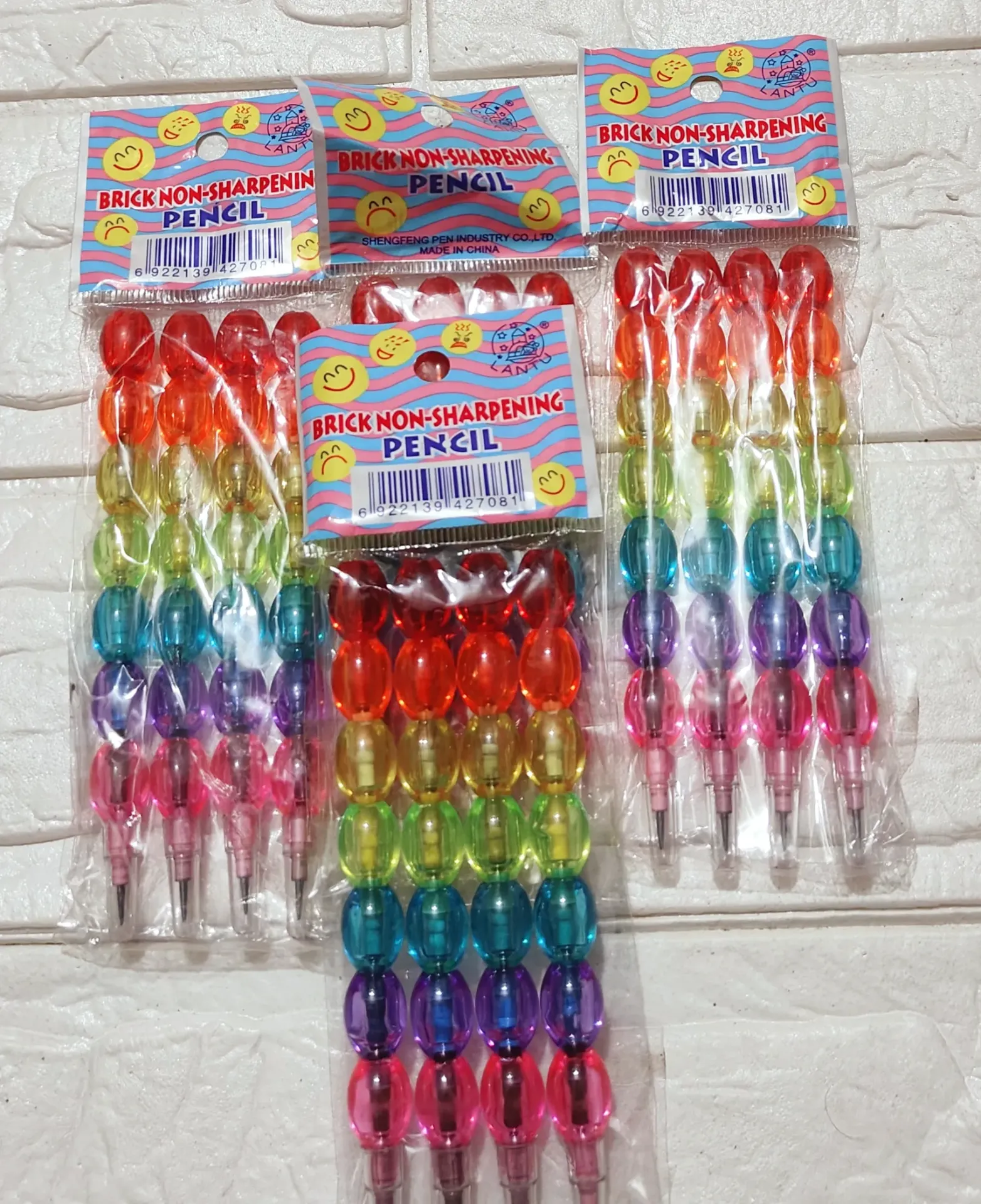 [school essentials - quirky stationary-71789] Stack Smiley Crayons&Pencil Set for Kids (Pack of 1